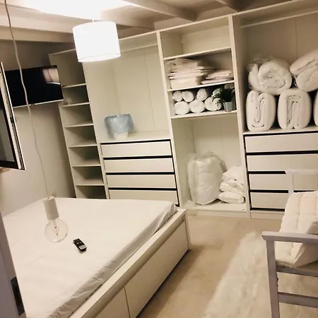 Daiko Bed & Breakfast *